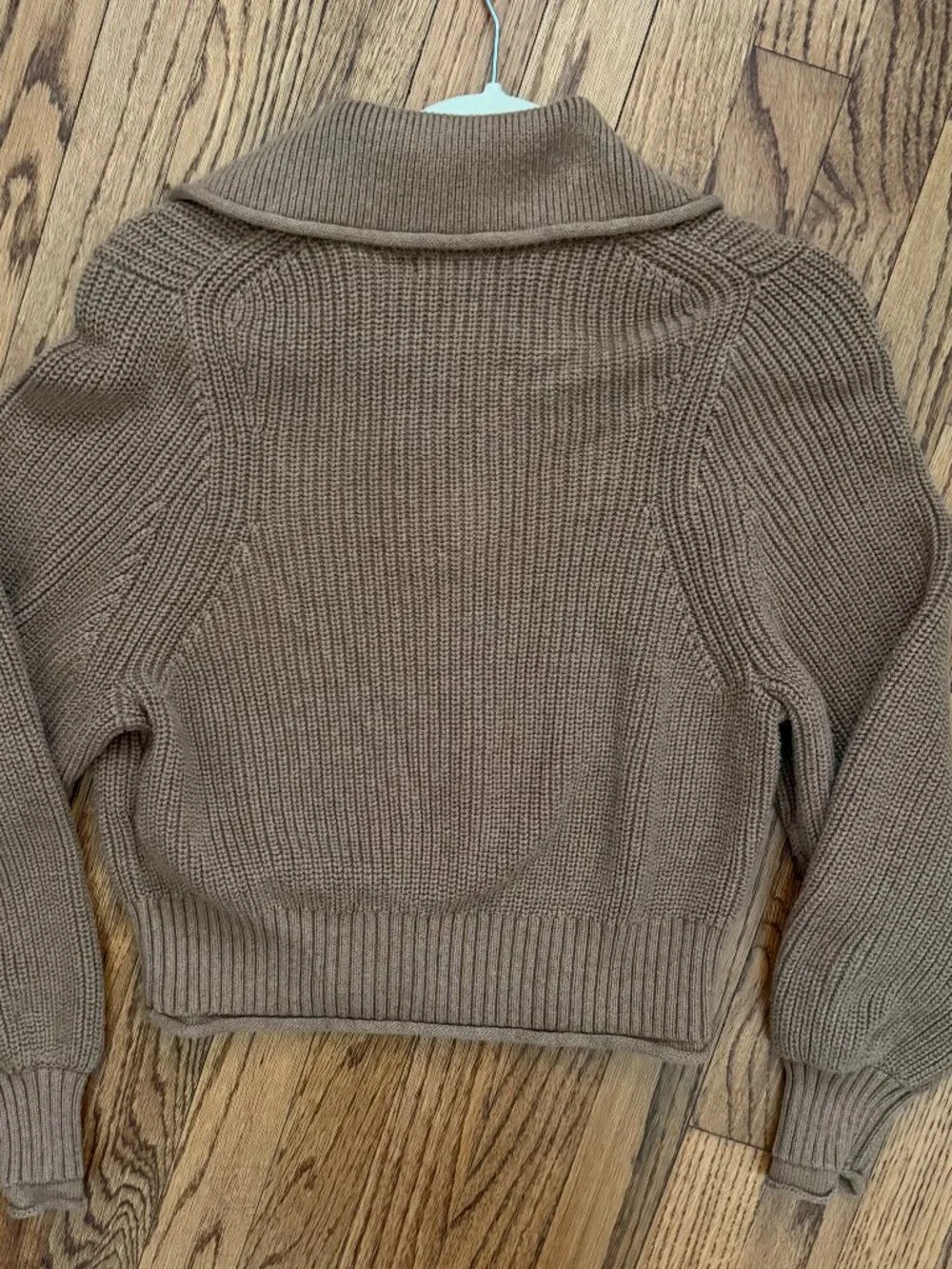 J. Crew excellent smoke